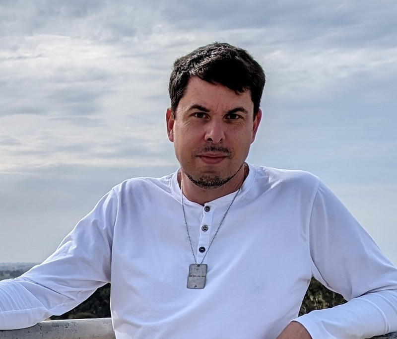 Porträtfoto Oliver Vrankovic